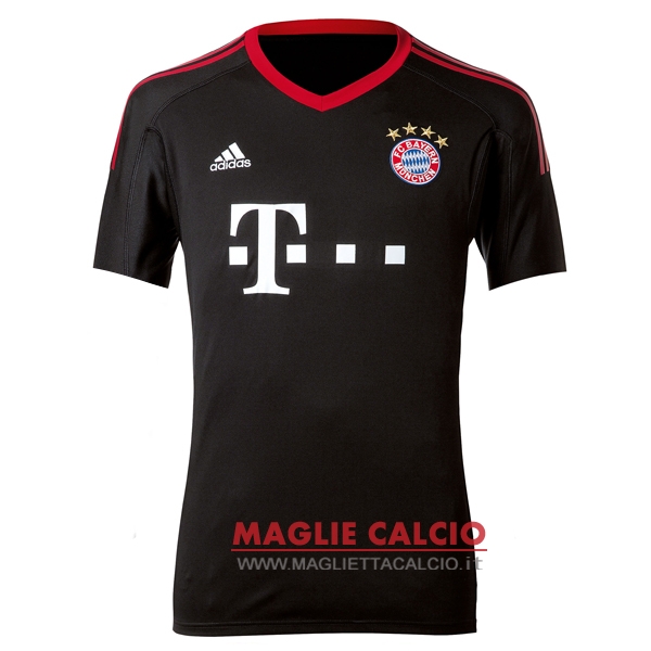 nuova prima portiere divisione magliette bayern munich 2017-2018